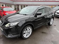 Black Used 2016 Nissan Qashqai S SUV | £8,995 (Good price)