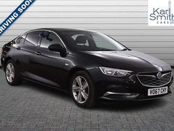 Used 2017 Vauxhall Insignia Sport | £5,995 (Fair price)