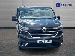 Jet black Used 2023 Renault Trafic Van | £22,999