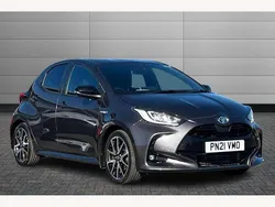 Grey Used 2021 Toyota Yaris Hybrid Hatchback | £15,495 (Fair price)