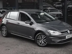 Grey Used 2018 VW Golf VII SE Hatchback | £11,990 (Fair price)