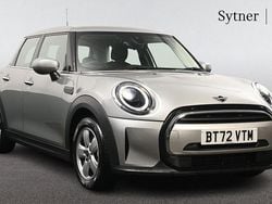 Silver Used 2022 Mini Cooper Classic Hatchback | £18,000 (Good price)
