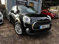 Black Used 2016 Mini Cooper D Hatch Hatchback | £5,995 (Fair price)
