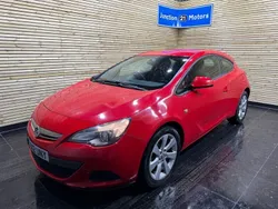Red Used 2012 Vauxhall Astra Sport Coupe | £2,500 (Good price)