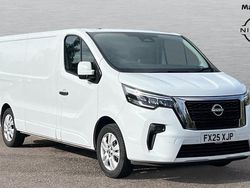 White Used 2025 Nissan Primastar Tekna MPV | £21,490 (Fair price)