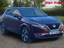 Red Used 2022 Nissan Qashqai N-Connecta SUV | £20,586 (Fair price)