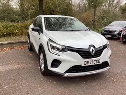 White Used 2021 Renault Captur Iconic SUV | £14,995 (Fair price)