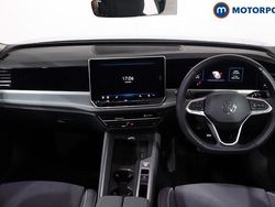 Grey Used 2025 VW Passat Life Estate | £26,449