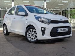 White Used 2018 Kia Picanto Hatchback | £7,625 (Fair price)