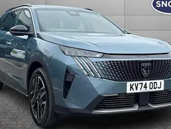 Used 2025 Peugeot 5008 Allure MPV | £29,908 (Fair price)