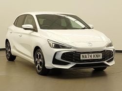 White Used 2024 MG MG3 Trophy Hatchback | £17,498 (Fair price)