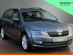 Quartz grey metallic Used 2018 Skoda Octavia SE L Estate | £13,995 (Fair price)