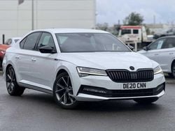 White Used 2020 Skoda Superb SportlinePlus Hatchback | £18,295 (Good price)