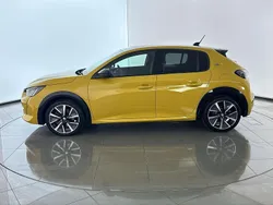Yellow Used 2021 Peugeot e-208 Premium Hatchback | £11,290 (Fair price)