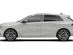 New 2025 Vauxhall Astra Hatchback | £21,299 (Super price)
