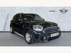 Black Used 2023 Mini Cooper Countryman Comfort SUV | £24,795 (Fair price)