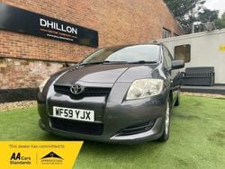 Grey Used 2009 Toyota Auris T3 | £2,295 (Expensive)
