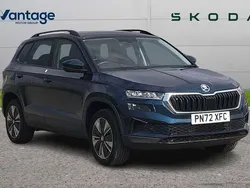 Petrol blue metallic Used 2022 Skoda Karoq SE Drive SUV | £18,990 (Fair price)
