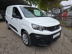 White Used 2021 Peugeot Partner Van | £10,000 (Fair price)