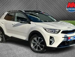 Used 2022 Kia Stonic 2 SUV | £13,999 (Fair price)