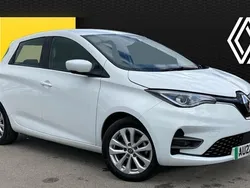White Used 2022 Renault Rapid Version S Hatchback | £10,303 (Good price)