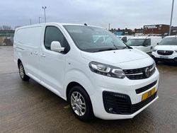 White Used 2020 Vauxhall Vivaro Sportive Van | £8,999 (Fair price)