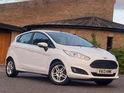 White Used 2013 Ford Fiesta Zetec Hatchback | £2,950 (Fair price)
