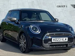 Black Used 2023 Mini Cooper Exclusive Hatchback | £22,095 (Fair price)