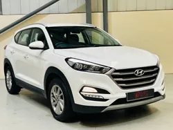 White Used 2017 Hyundai Tucson SE SUV | £12,750 (Good price)