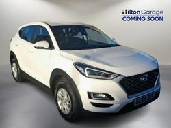 White Used 2019 Hyundai Tucson SUV | £11,750 (Fair price)