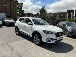 White Used 2022 MG HS Exclusive SUV | £15,995 (Fair price)