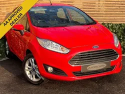Red Used 2016 Ford Fiesta Zetec Hatchback | £8,485 (Fair price)