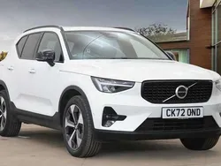 White Used 2022 Volvo XC40 Ultimate SUV | £32,500 (Fair price)