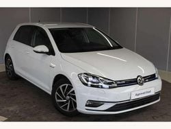 White Used 2019 VW Golf VII Edition Hatchback | £12,295 (Fair price)