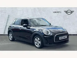 Black Used 2021 Mini ONE Classic Hatchback | £17,250 (A bit pricey)