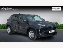 Black Used 2023 Toyota Yaris Hybrid Hatchback | £20,210 (A bit pricey)