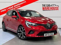 Red Used 2022 Renault Clio V SE Hatchback | £13,299 (Fair price)