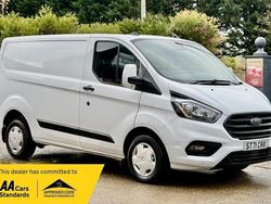 White Used 2021 Ford Transit Custom Trend Van | £12,890 (Fair price)