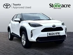 White Used 2024 Toyota Yaris Hybrid Hatchback | £21,500 (A bit pricey)