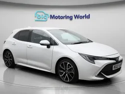 White Used 2022 Toyota Corolla Hatchback | £17,100 (Fair price)