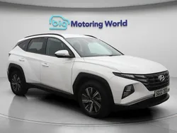 White Used 2022 Hyundai Tucson SE SUV | £16,400 (Fair price)