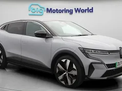 Used 2025 Renault Mégane Komfort Hatchback | £22,500 (Fair price)