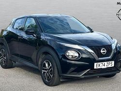 Black Used 2024 Nissan Juke N-Connecta SUV | £17,405 (Fair price)