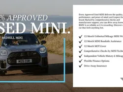 Black Used 2018 Mini Cooper Exclusive Hatchback | £15,329 (Fair price)