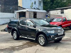 Black Used 2015 Mitsubishi L200 Pickup | £13,995 (Fair price)