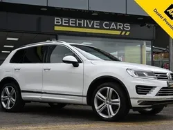 White Used 2017 VW Touareg R-line SUV | £18,450 (Super price)