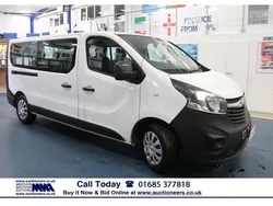 White Used 2018 Vauxhall Vivaro S Van | £13,770