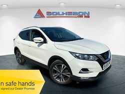 White Used 2018 Nissan Qashqai N-Connecta SUV | £8,595 (Fair price)