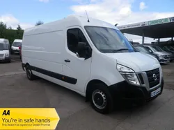 White Used 2018 Nissan NV400 SE Van | £10,995