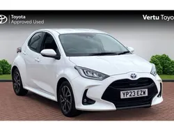 White Used 2023 Toyota Yaris Hybrid Design Hatchback | £17,673 (Good price)